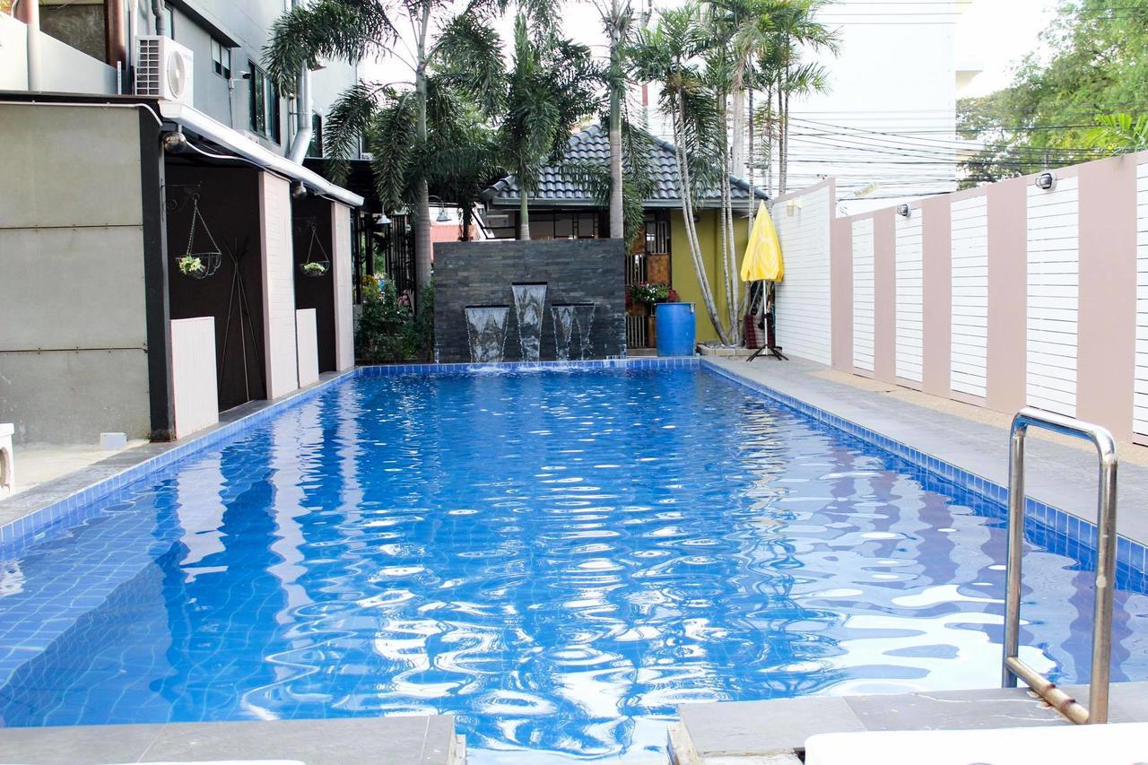Royal Nine Hotel Kanchanaburi Ngoại thất bức ảnh