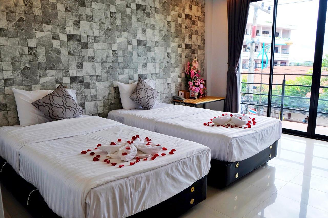 Royal Nine Hotel Kanchanaburi Ngoại thất bức ảnh