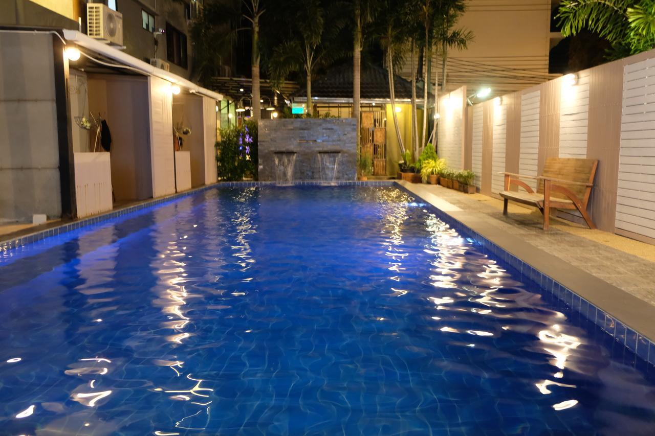 Royal Nine Hotel Kanchanaburi Ngoại thất bức ảnh