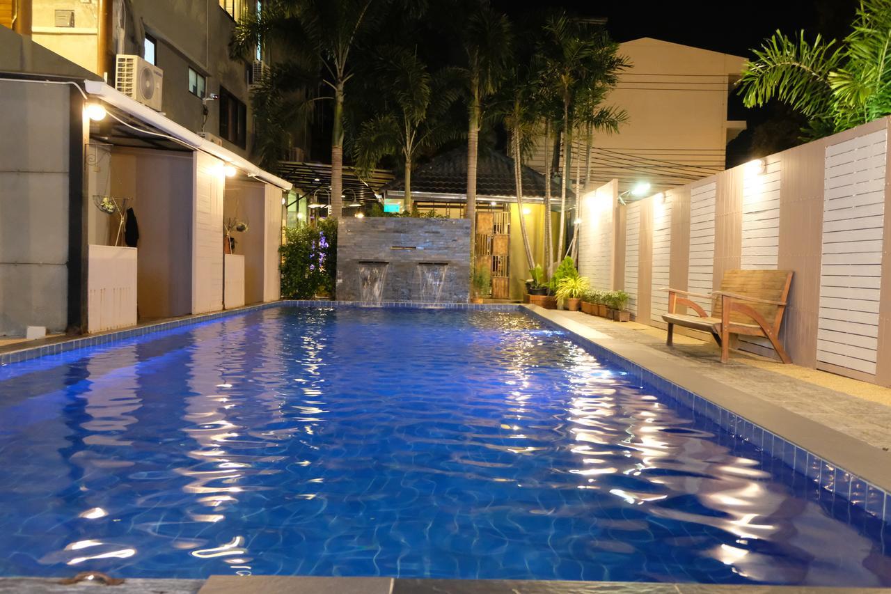 Royal Nine Hotel Kanchanaburi Ngoại thất bức ảnh