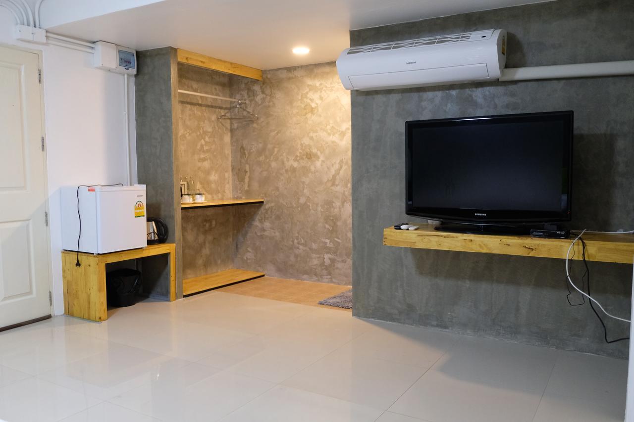 Royal Nine Hotel Kanchanaburi Ngoại thất bức ảnh